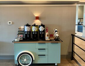Spark by Hilton Montreal Brossard