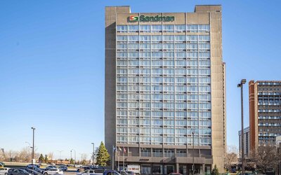 Sandman Hotel Montreal - Longueuil