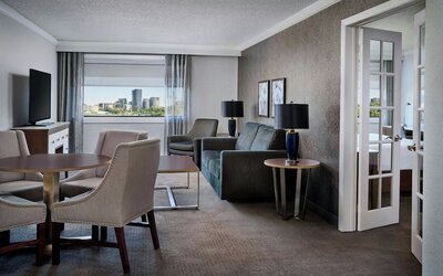Sheraton Laval Hotel