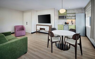 Sheraton Laval Hotel
