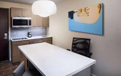 Hyatt House Tallahassee Capitol – University