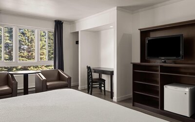 Ramada by Wyndham Laval