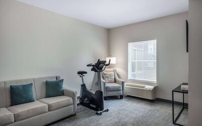 TRYP by Wyndham Tallahassee North I-10 Capital Circle