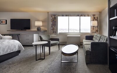 Holiday Inn Montreal Longueuil by IHG