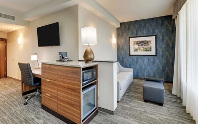 Drury Plaza Hotel Tallahassee
