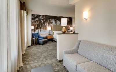 Drury Plaza Hotel Tallahassee
