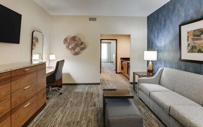 Drury Plaza Hotel Tallahassee