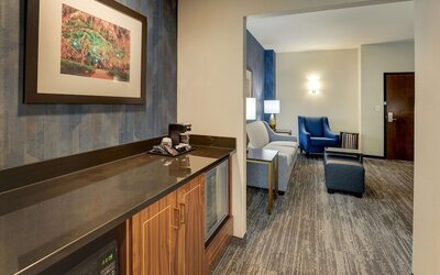 Drury Plaza Hotel Tallahassee