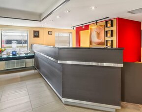 Comfort Inn Laval