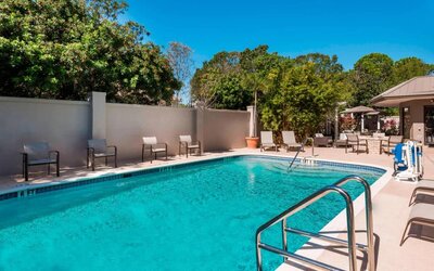 Refreshing outdoor pool at Courtyard By Marriott Sarasota Bradenton Airport.