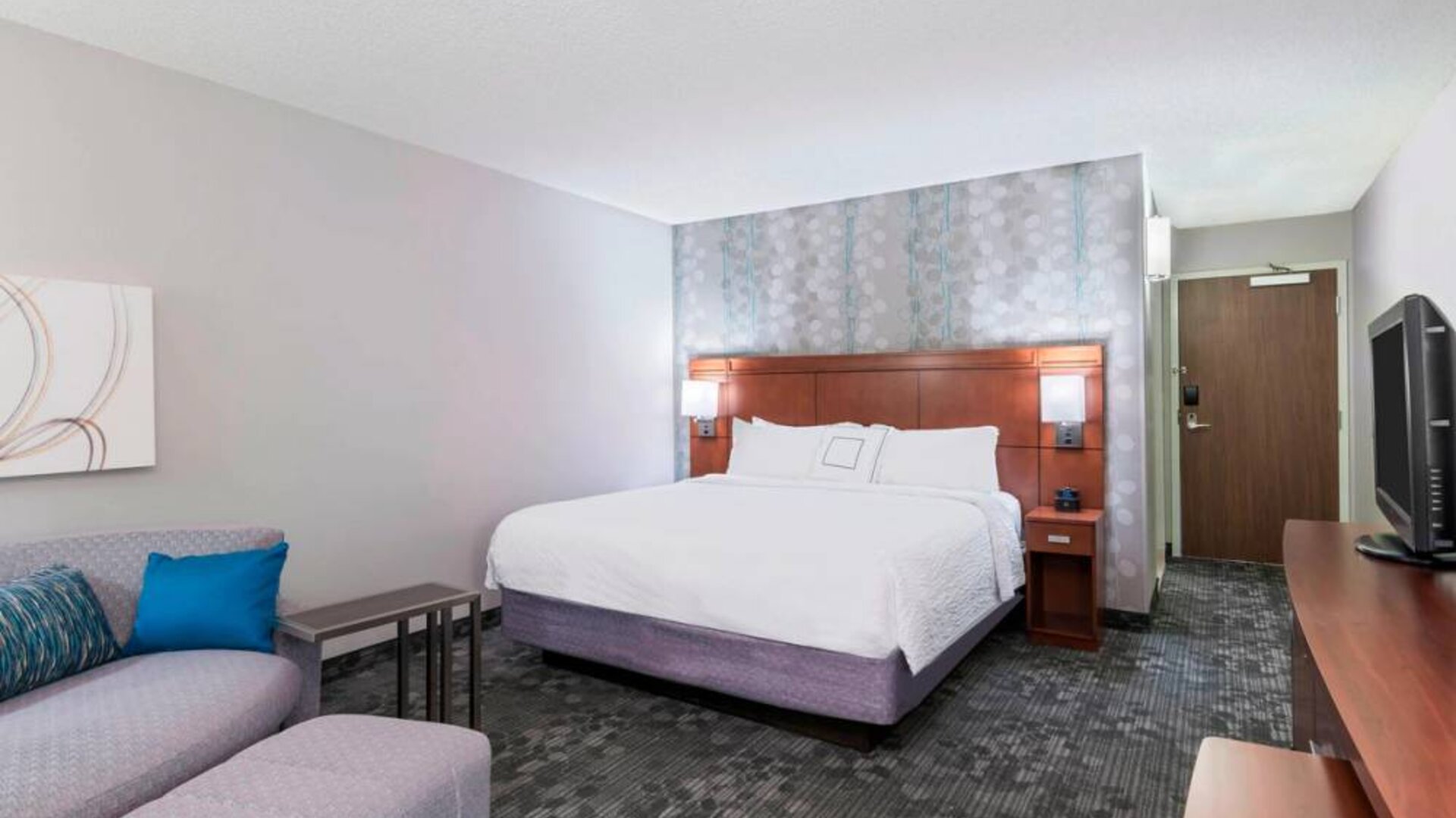 Day use room at Courtyard By Marriott Sarasota Bradenton Airport.