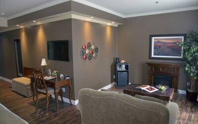 Hotel Brossard, an Ascend Collection Hotel