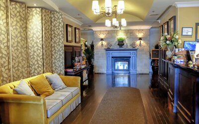Le St-Martin Hotel & Suites Laval