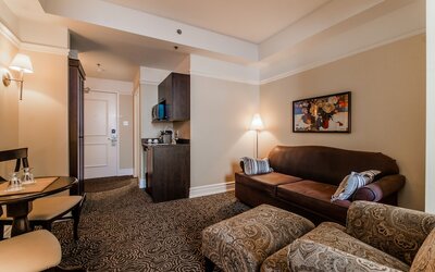Le St-Martin Hotel & Suites Laval