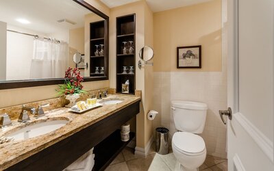 Le St-Martin Hotel & Suites Laval