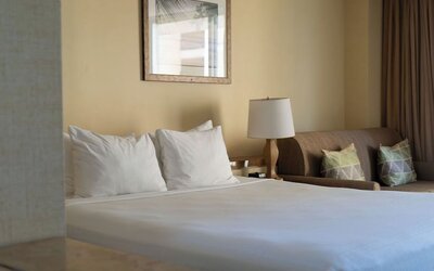 Waikiki Resort Hotel