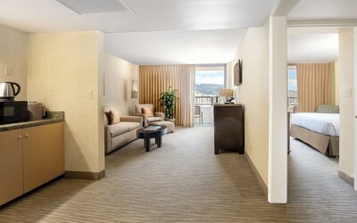 Waikiki Resort Hotel