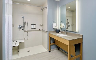 Hyatt Place At Ho'Opili