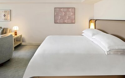 Ka Laʻi Waikiki Beach, LXR Hotels & Resorts