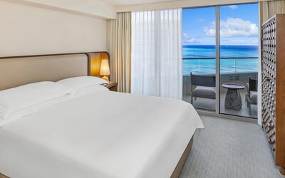 Ka Laʻi Waikiki Beach, LXR Hotels & Resorts