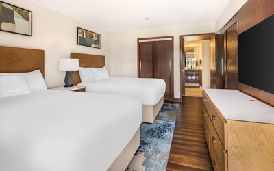 Hilton Grand Vacations Club Hokulani Waikiki Honolulu