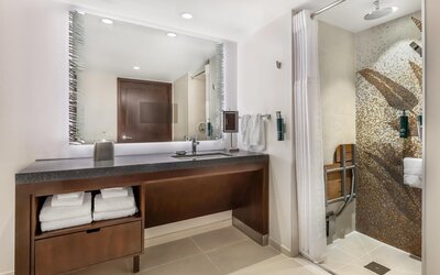 Hilton Grand Vacations Club Hokulani Waikiki Honolulu