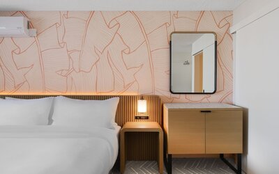 The Ambassador Hotel of Waikiki, Tapestry Collection by Hilton