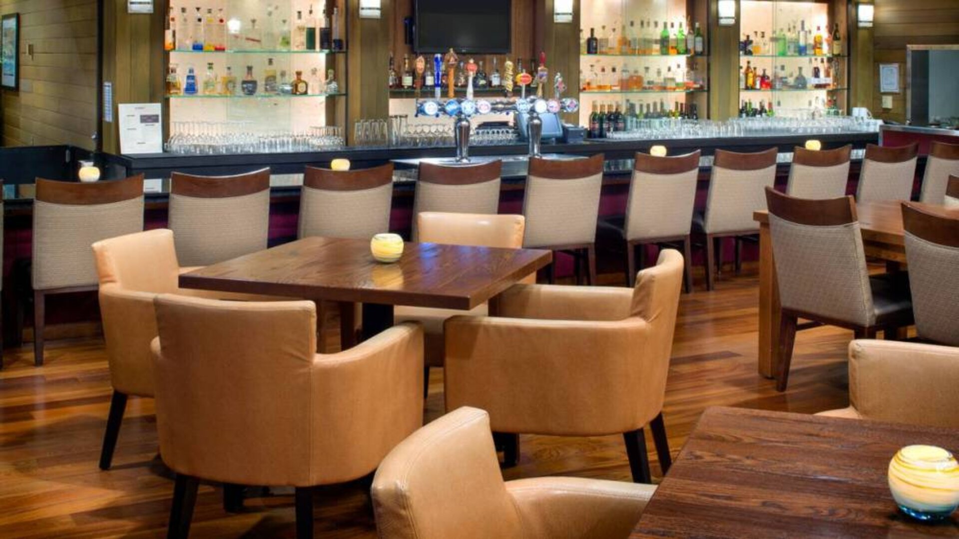 Hotel bar at DoubleTree By Hilton Seattle Airport.