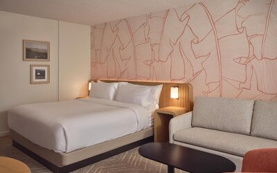 The Ambassador Hotel of Waikiki, Tapestry Collection by Hilton