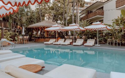 White Sands Hotel
