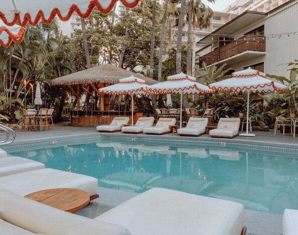 White Sands Hotel
