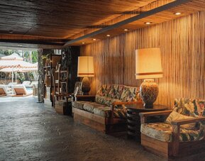 White Sands Hotel