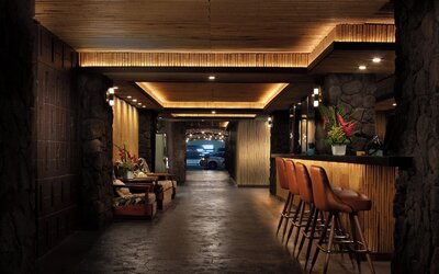 White Sands Hotel