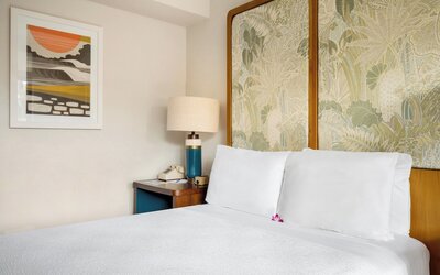 White Sands Hotel