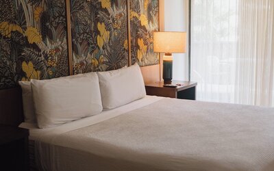 White Sands Hotel