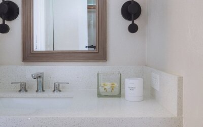 White Sands Hotel
