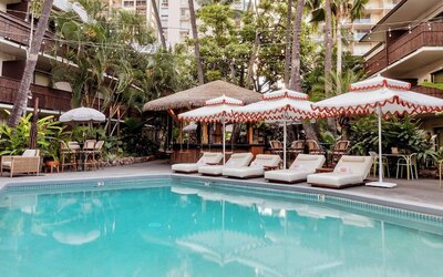 White Sands Hotel