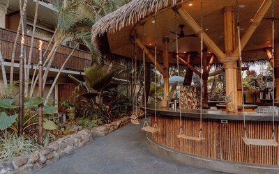 White Sands Hotel