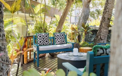 White Sands Hotel