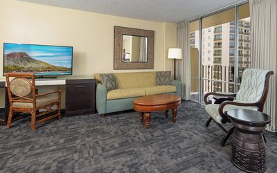 Ohia Waikiki Studio Suites