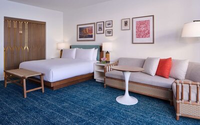 OUTRIGGER Reef Waikiki Beach Resort