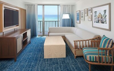 OUTRIGGER Reef Waikiki Beach Resort