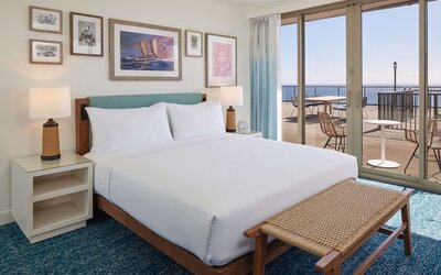 OUTRIGGER Reef Waikiki Beach Resort