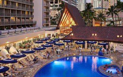 OUTRIGGER Reef Waikiki Beach Resort