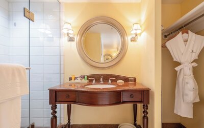 The Kahala Hotel & Resort