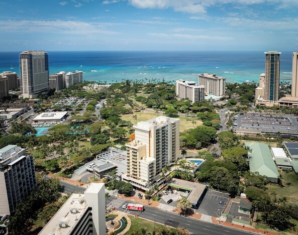 Luana Waikiki Hotel & Suites
