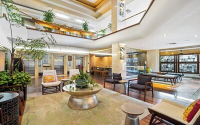 Luana Waikiki Hotel & Suites