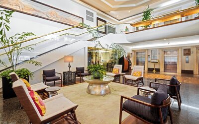 Luana Waikiki Hotel & Suites