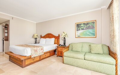 Luana Waikiki Hotel & Suites
