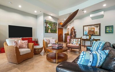 Luana Waikiki Hotel & Suites